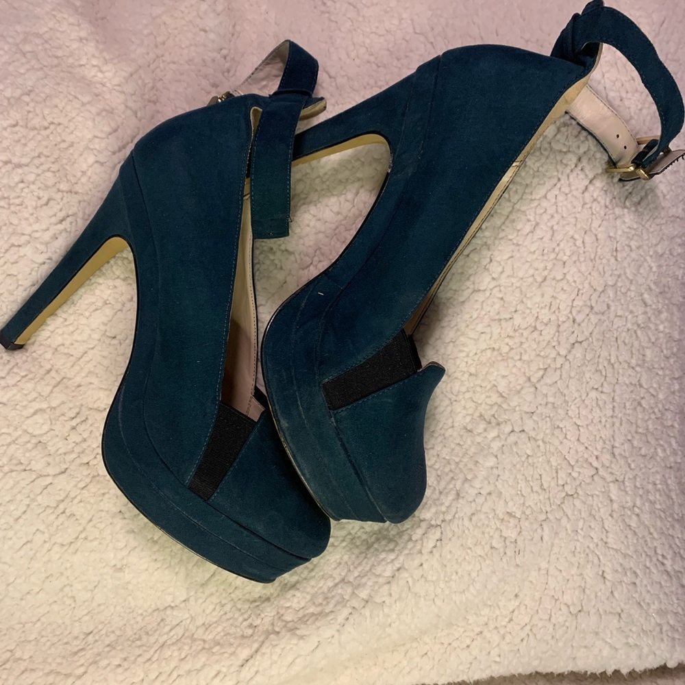 Eva Mendes Platform Heels